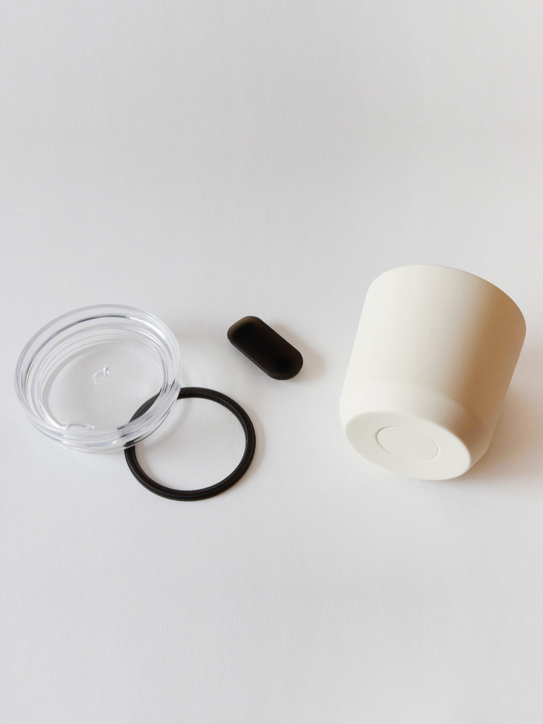 KINTO TO GO TUMBLER (with plug) (240ml/8oz) (White) (Lightly Used)