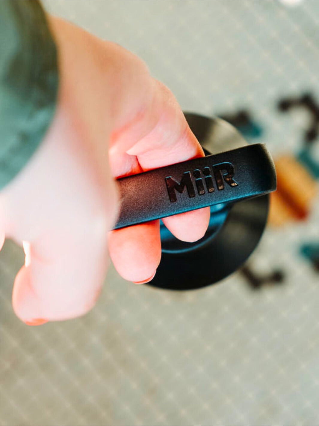 MiiR Vacuum Insulated Bottle (680ml/23oz)