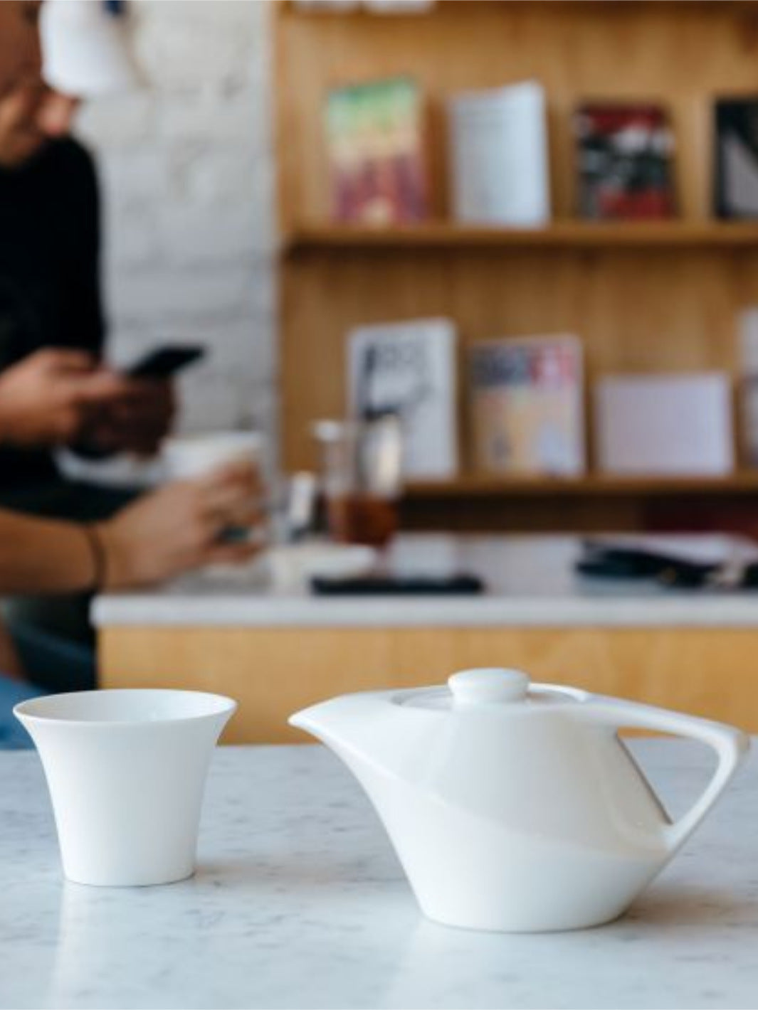 notNeutral CALA Teapot (w/ infuser) (16oz/473ml)