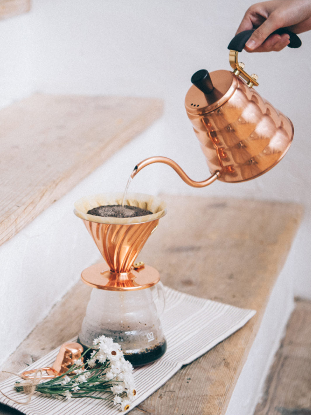 HARIO Copper Buono Drip Kettle (700ml/24oz)