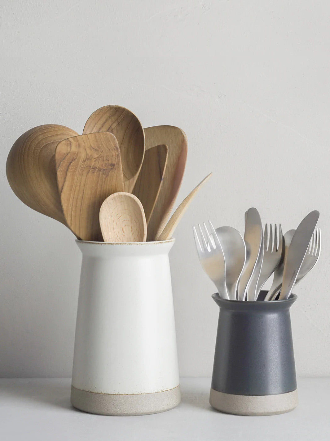 KINTO Ceramic Lab Utensil Holder (75mm/3in)