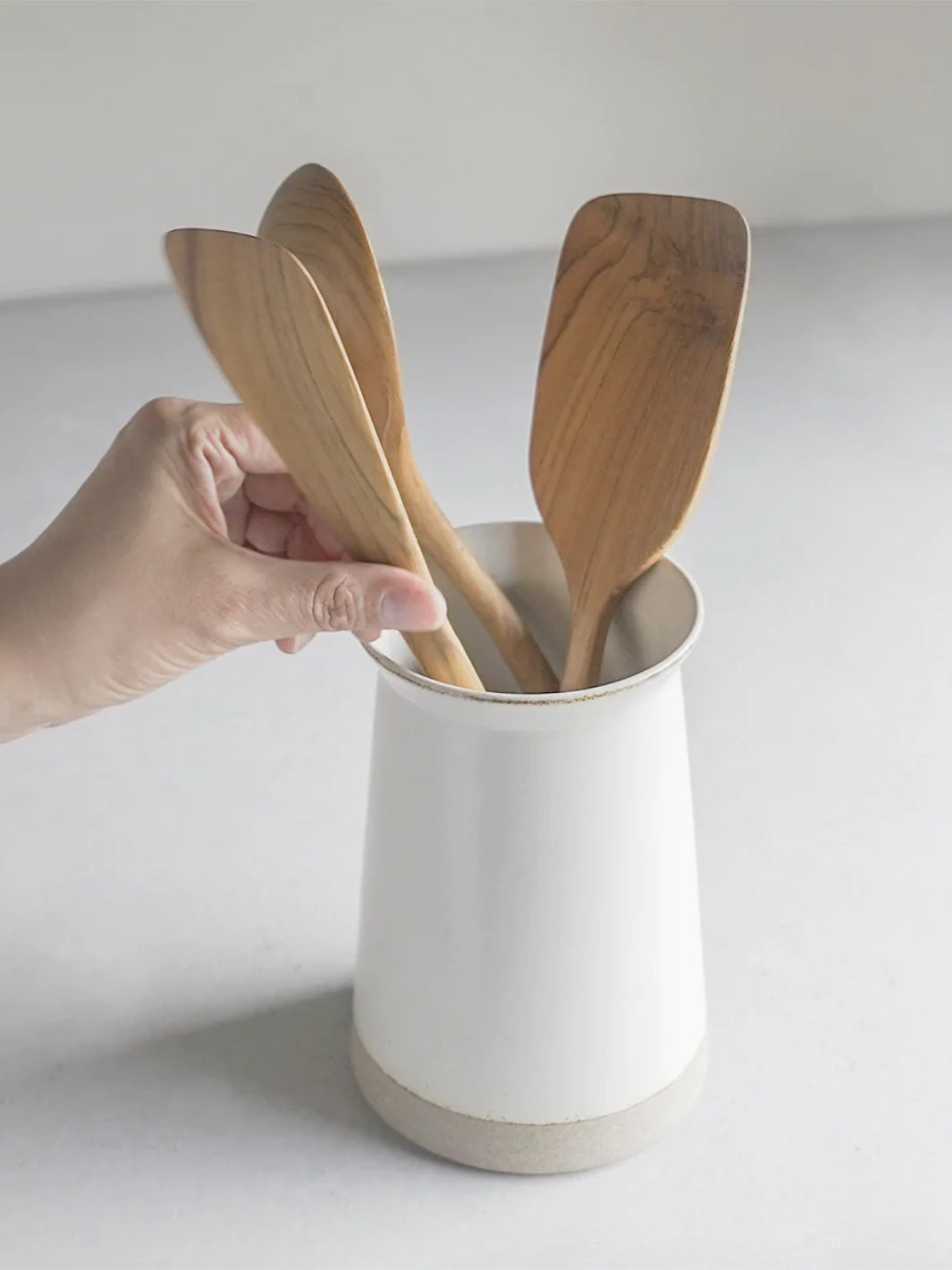 KINTO Ceramic Lab Utensil Holder (75mm/3in)