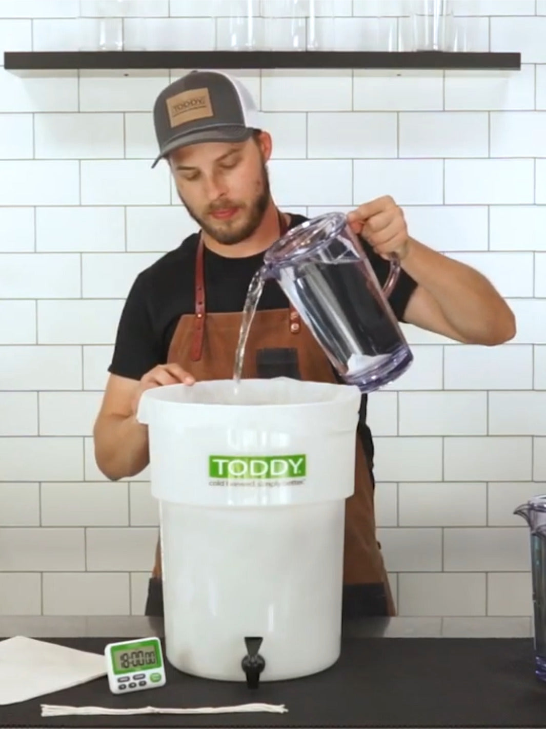 TODDY Commercial Model (with Lift) (Damaged Box)