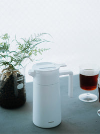 Photo of HARIO Double-Walled Thermal Pot (w/ Ceramic Coating) (600ml/20oz) ( ) [ HARIO ] [ Decanters ]