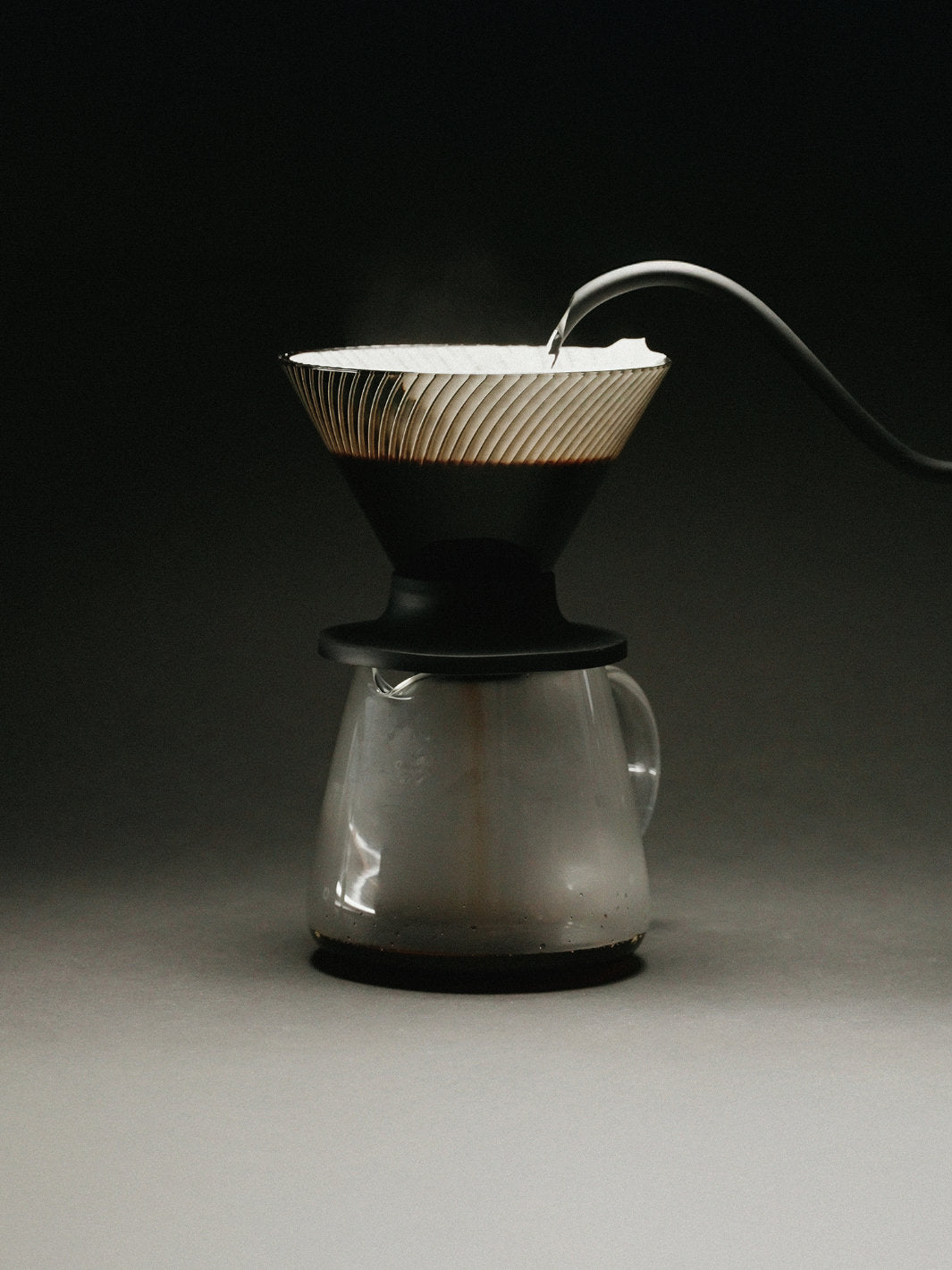 HARIO V60-02 NEO Dripper (Tritan) (Black)