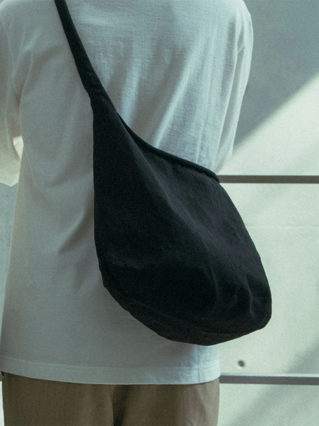 KINTO FUTO SLING BAG NL