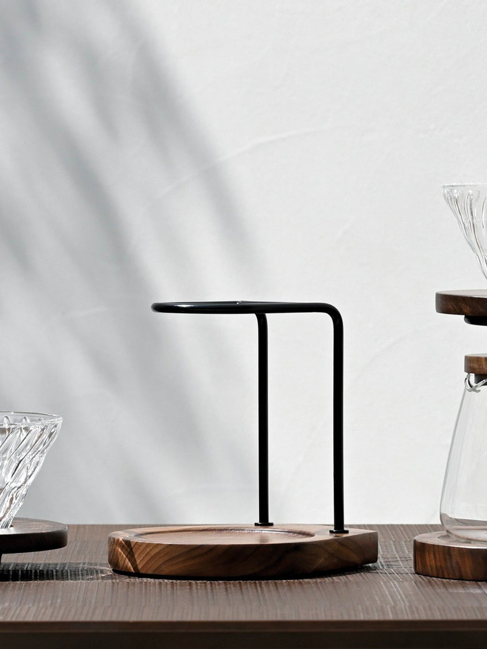 Photo of HARIO Drip Stand (Walnut) ( ) [ HARIO ] [ Brewing Accessories ]