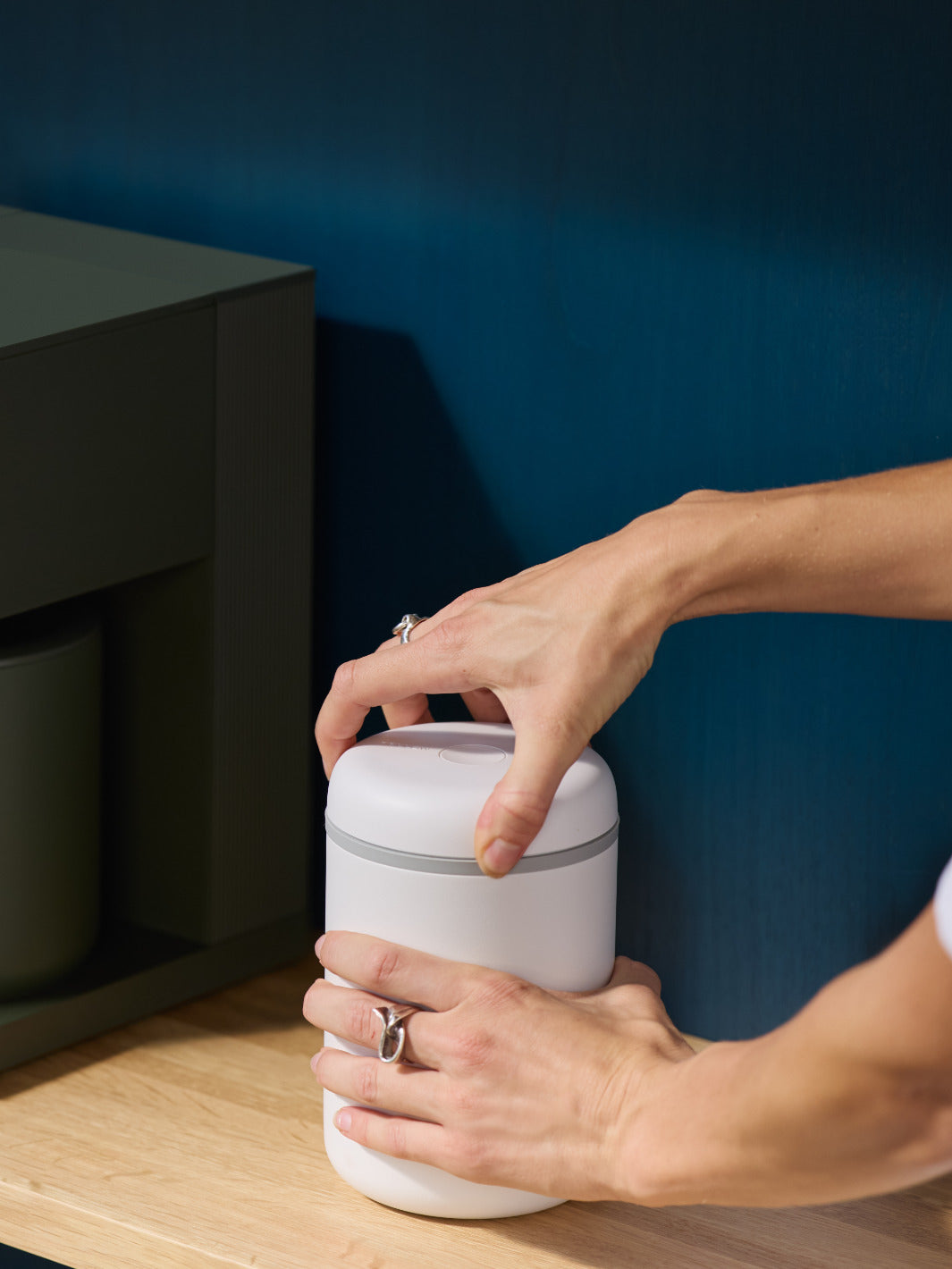 FELLOW Electric Atmos Vacuum Canister / Storage | Eight Ounce Coffee