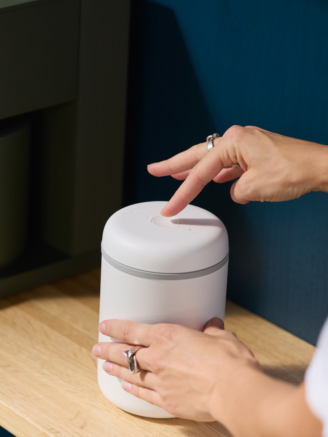 FELLOW Electric Atmos Vacuum Canister