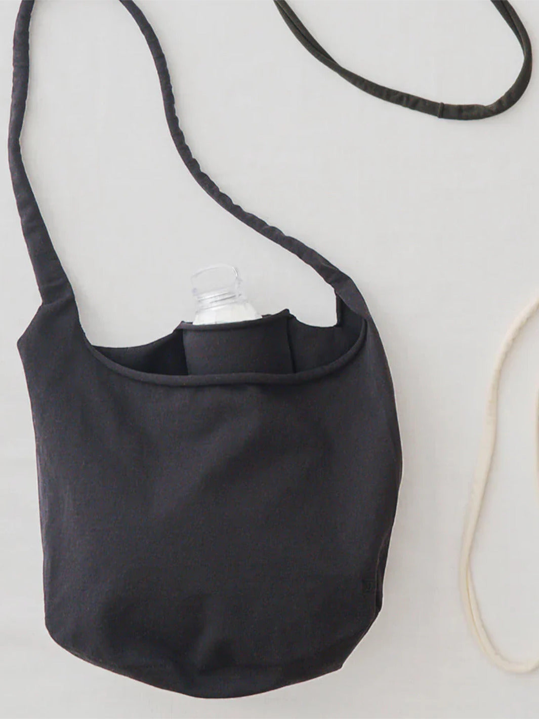 KINTO FUTO SLING BAG NL