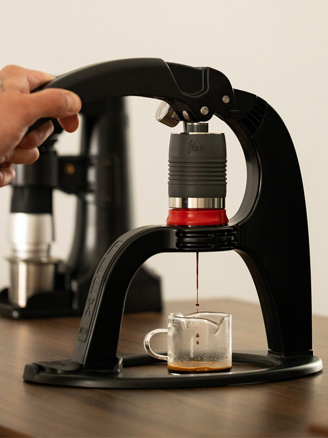FLAIR NEO Flex (V2 with Carrying Case) / Espresso Machines | Eight