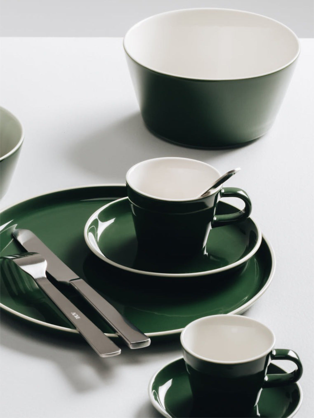 ACME Roman Medium Saucer (⌀15cm/5.91in) / Saucers | Eight Ounce