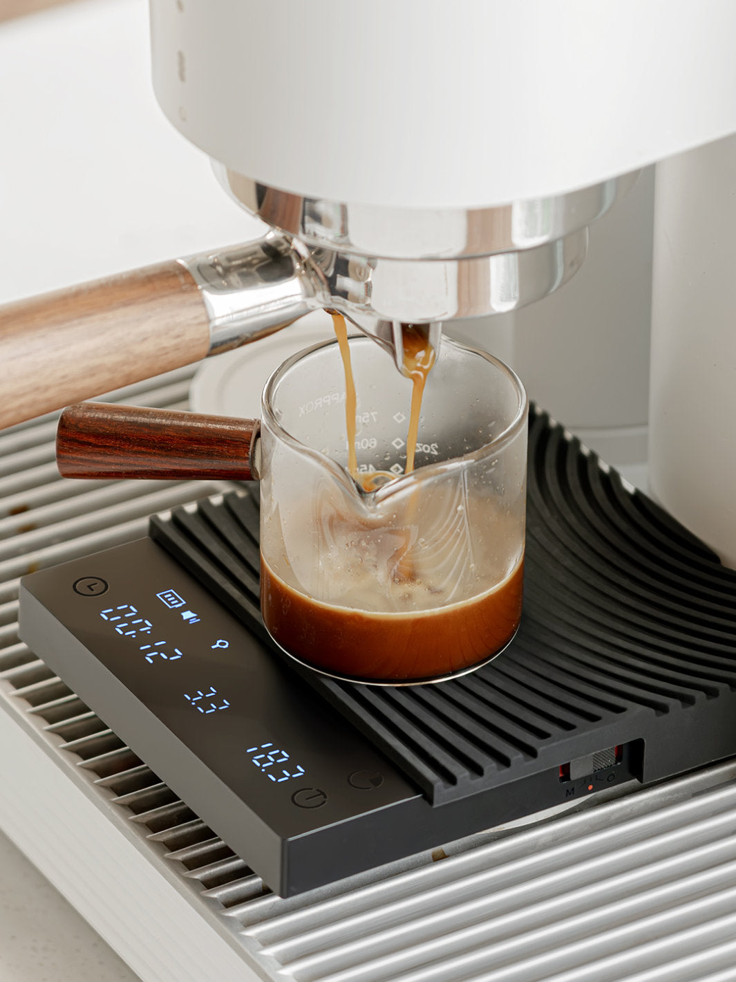 TIMEMORE Black Mirror BASIC 3 Coffee Scale / Digital Scales