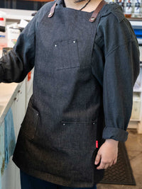 Photo of SAINT ANTHONY INDUSTRIES The Machinist Apron ( ) [ Saint Anthony Industries ] [ Barista Tools ]