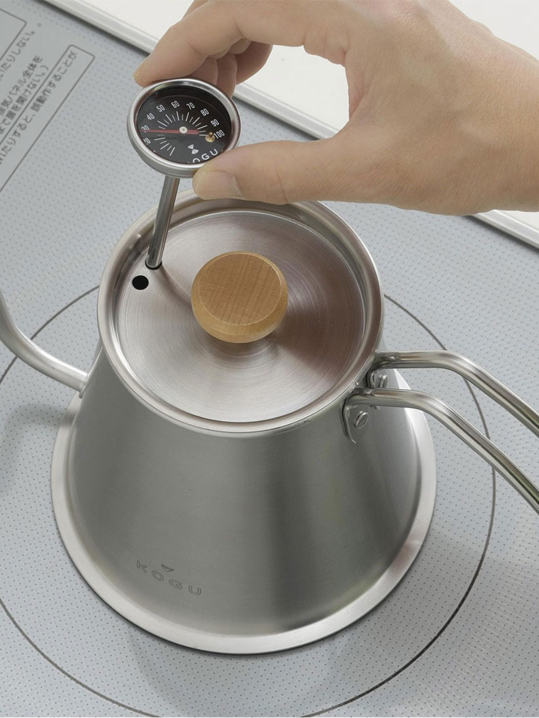 KOGU Tall Pour-Over Kettle Pro (900ml/30.43oz) / Kettles | Eight