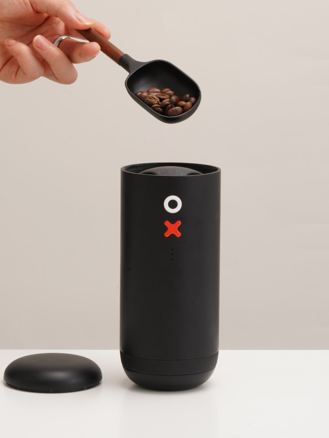 NUTTII OX Portable Electric Grinder / Electric Grinders | Eight