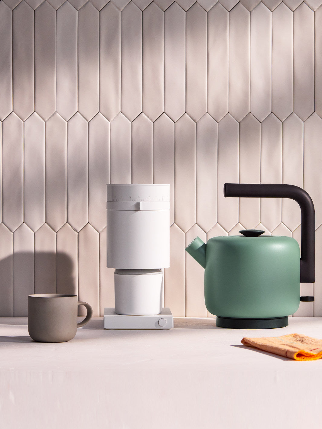 FELLOW Clyde Electric Kettle (120V) (1500ml/50oz) (Smoke Green) (Lightly Used)