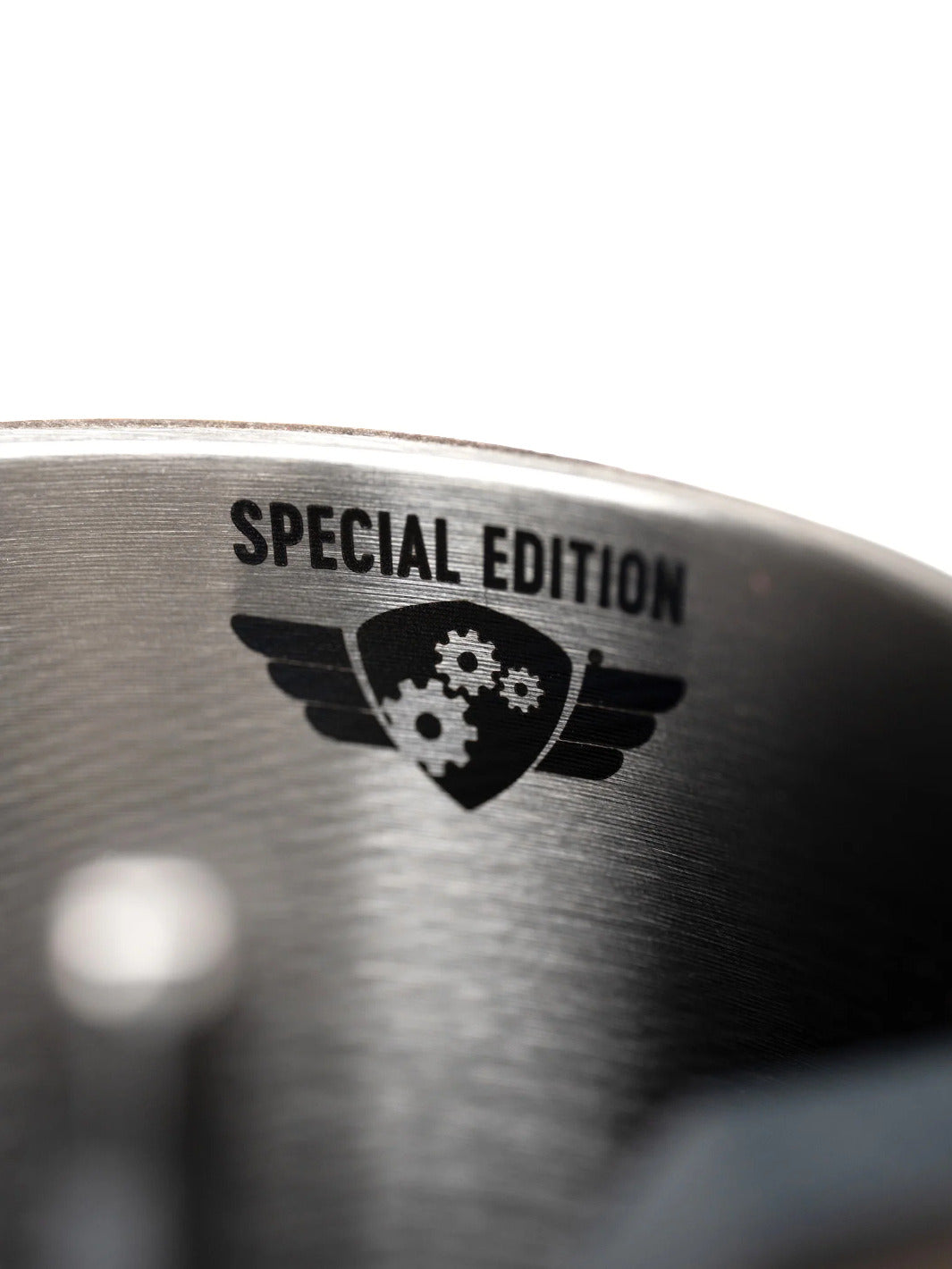 COMANDANTE C40 Nitro Blade (Mk4)