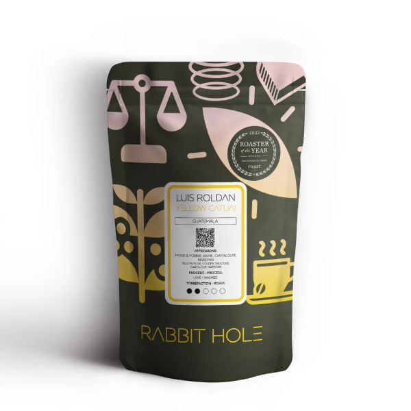 Rabbit Hole - Luis Roldan: Yellow Catuai