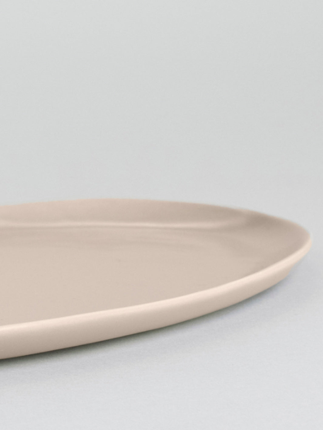 Fable Oval Platter - Dove Gray