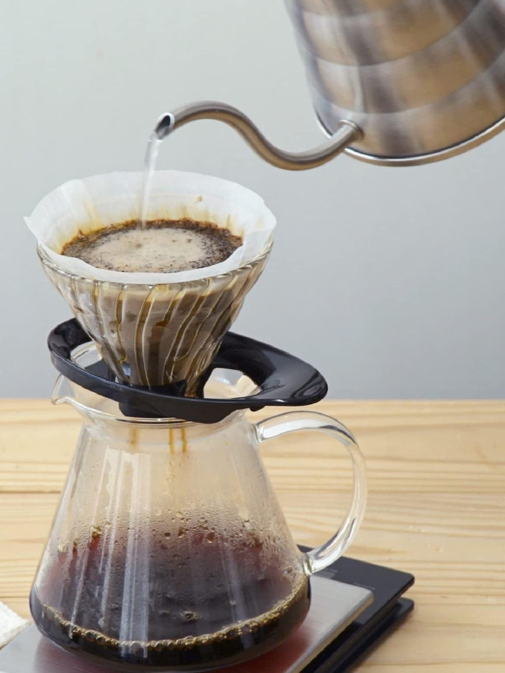 Photo of HARIO V60-02 Dripper (Glass) ( ) [ HARIO ] [ Pourover Brewers ]