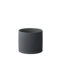 Photo of KINTO PLANT POT 191 (⌀105mm/4.2in) ( Dark Grey ) [ KINTO ] [ Plant Pots ]