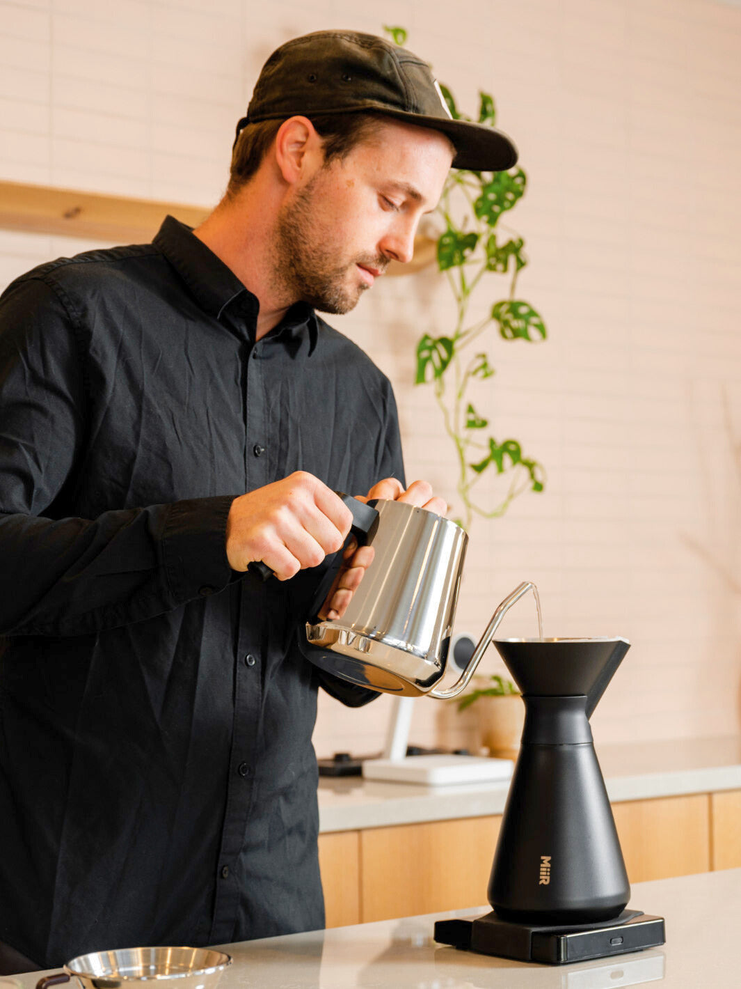 MiiR New Standard Carafe (1000ml/33oz) / Pourover Brewers | Eight