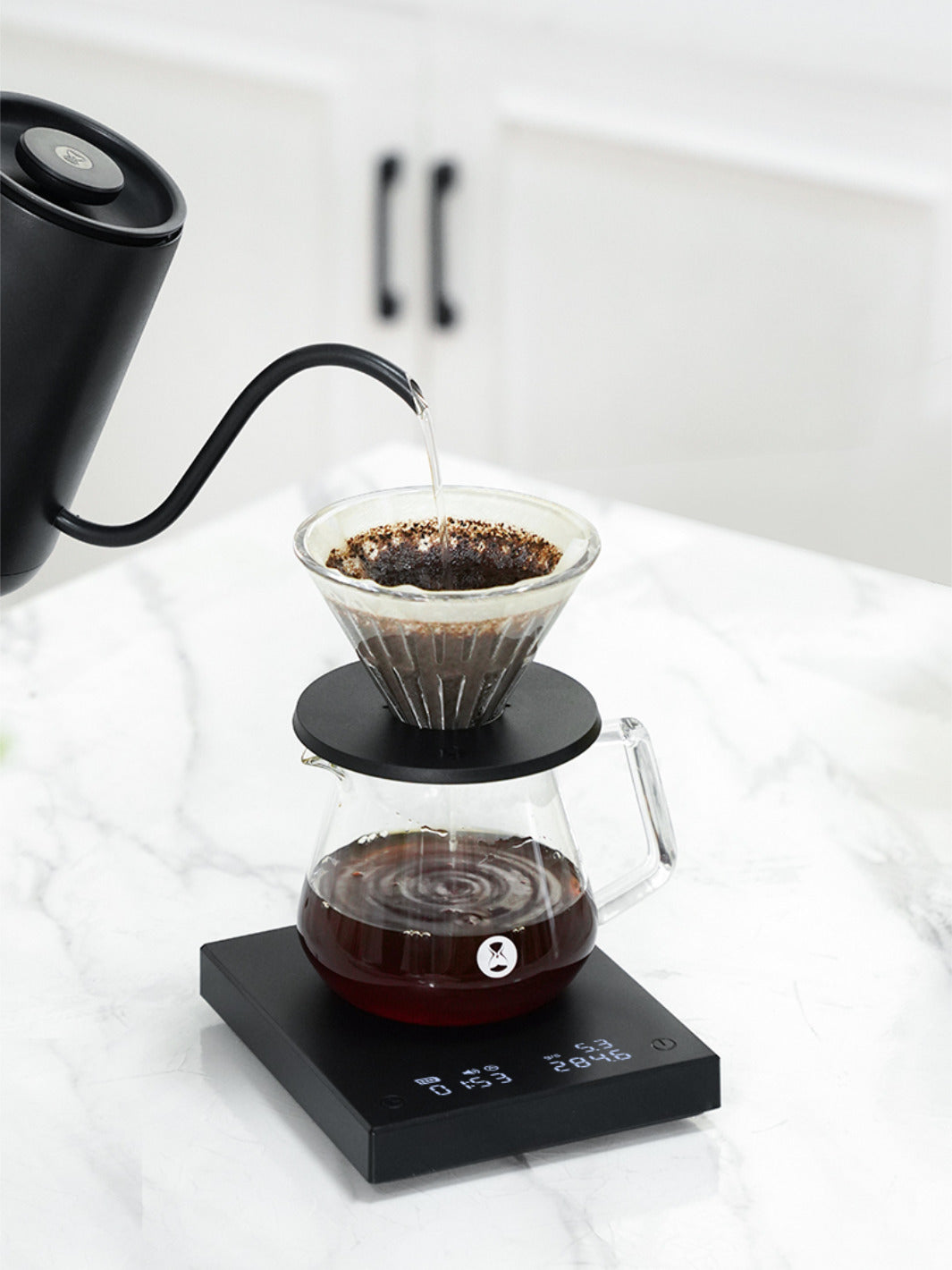 TIMEMORE Basic Plus Black Mirror Pour Over Coffee and Espresso Scale Basic+  Electronic Scale Auto Timer Kitchen scale 0.1g / 2kg