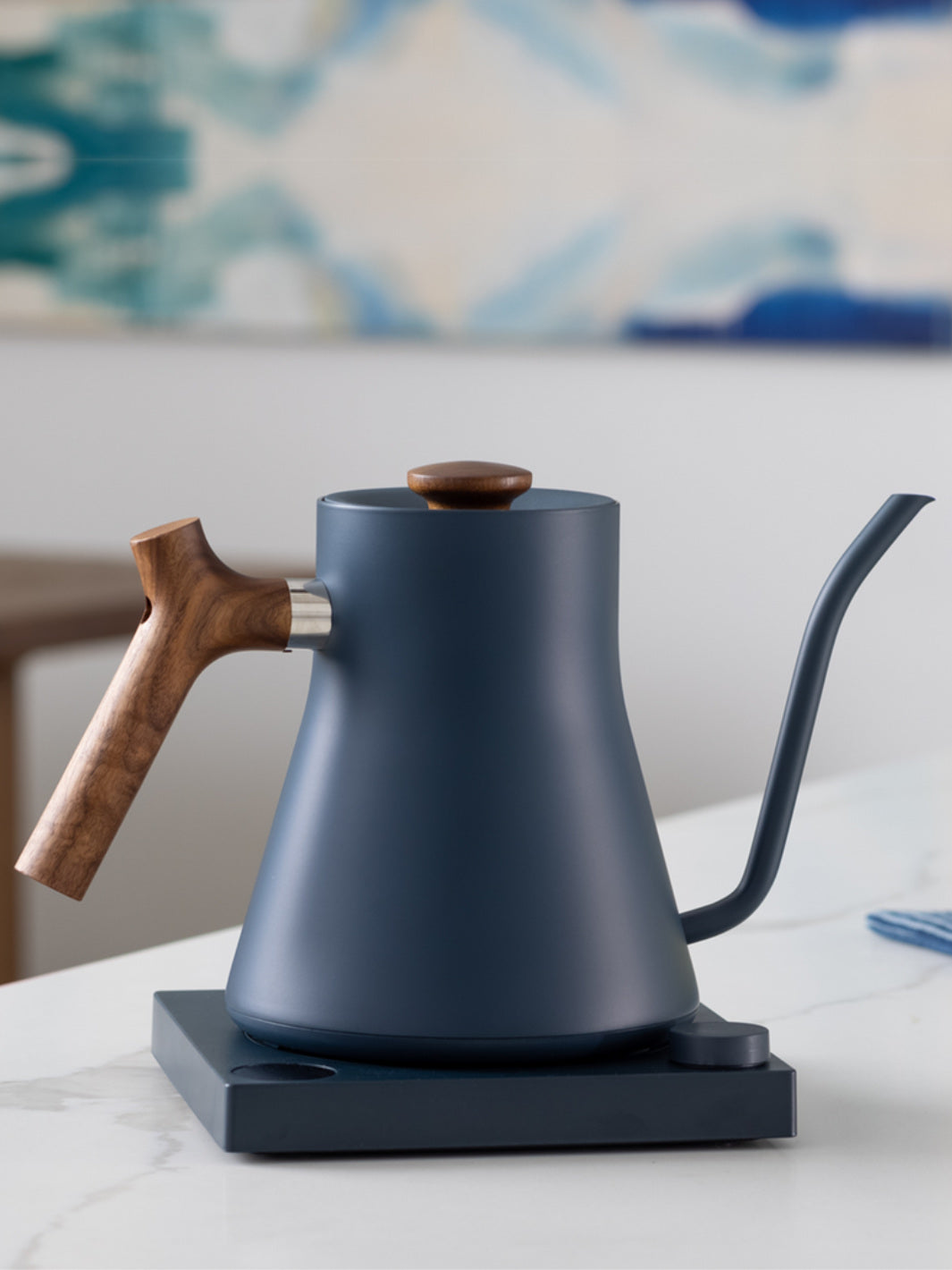 Blue kettle top
