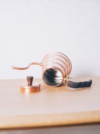 Photo of HARIO Copper Buono Drip Kettle (700ml/24oz) ( ) [ HARIO ] [ Kettles ]