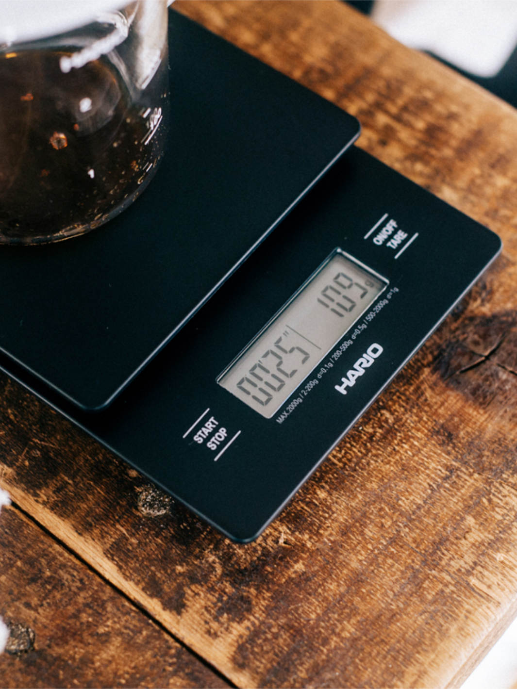 HARIO V60 Drip Scale / Digital Scales | Eight Ounce Coffee