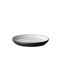 Photo of KINTO RIM Plate (205mm/8in) ( Black ) [ KINTO ] [ Plates ]
